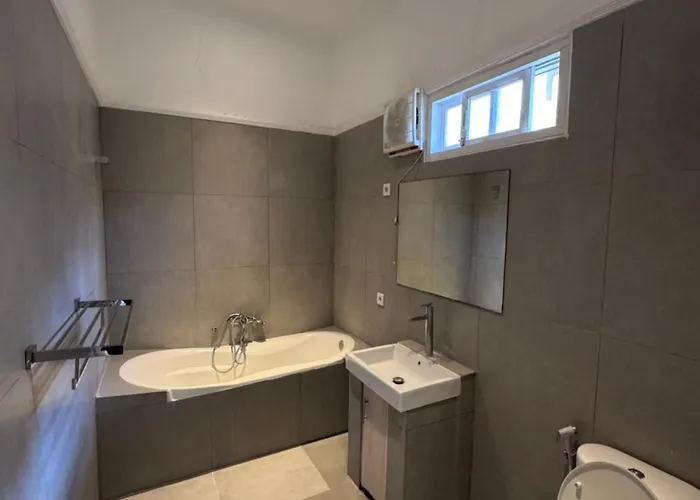 Garden House Privatunterkunft *